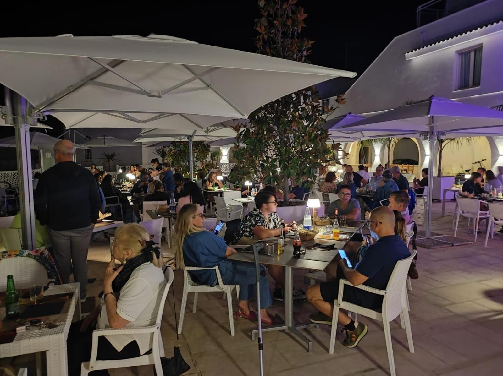 Rosa Marina Frontline Beach Ostuni Exterior foto